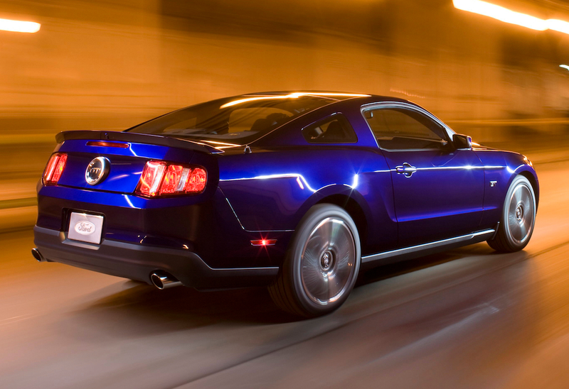 Illustration for article titled 2010 Ford Mustang GT First Video